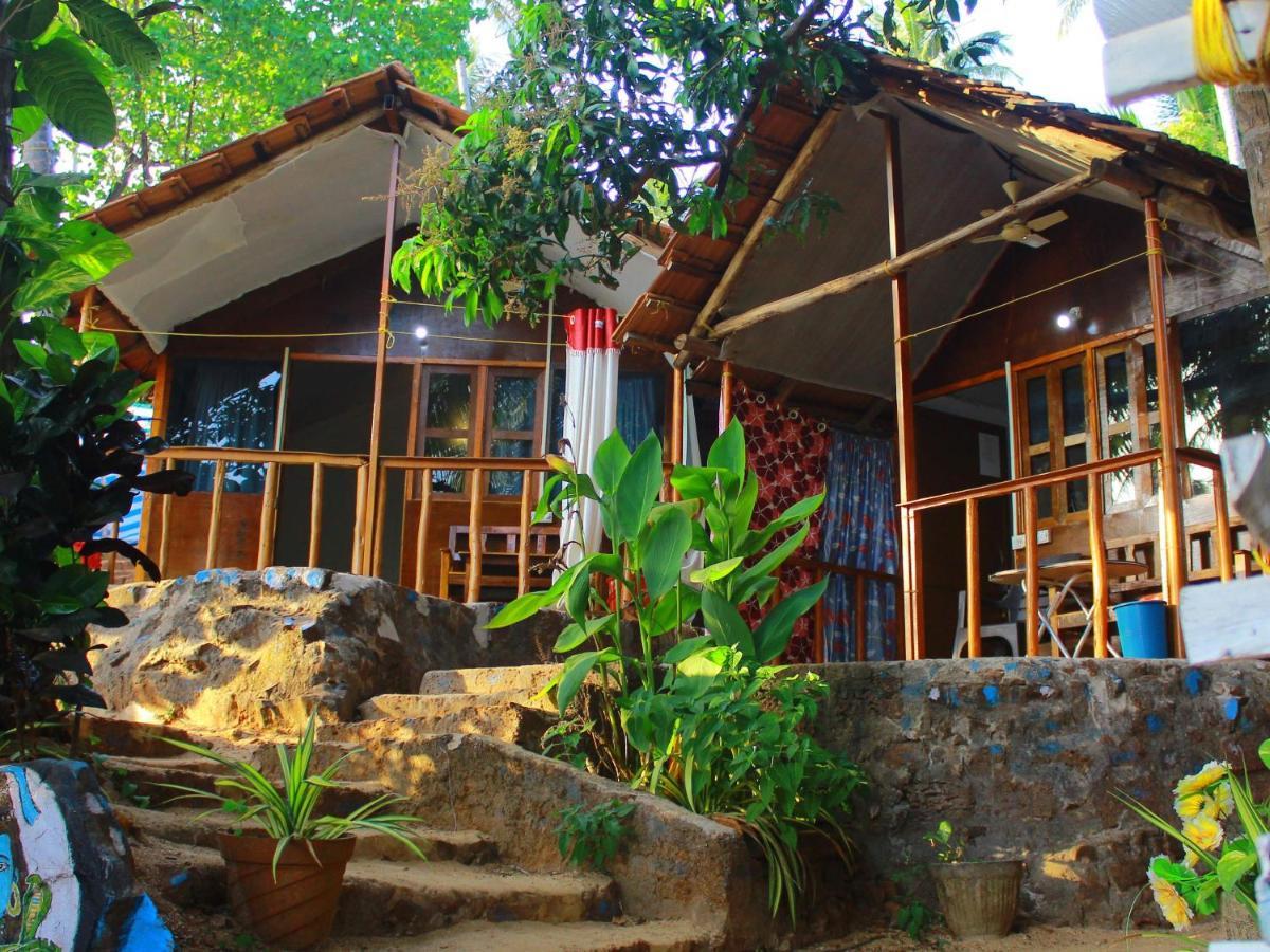Готель Shiv Sai Huts Канакона Екстер'єр фото